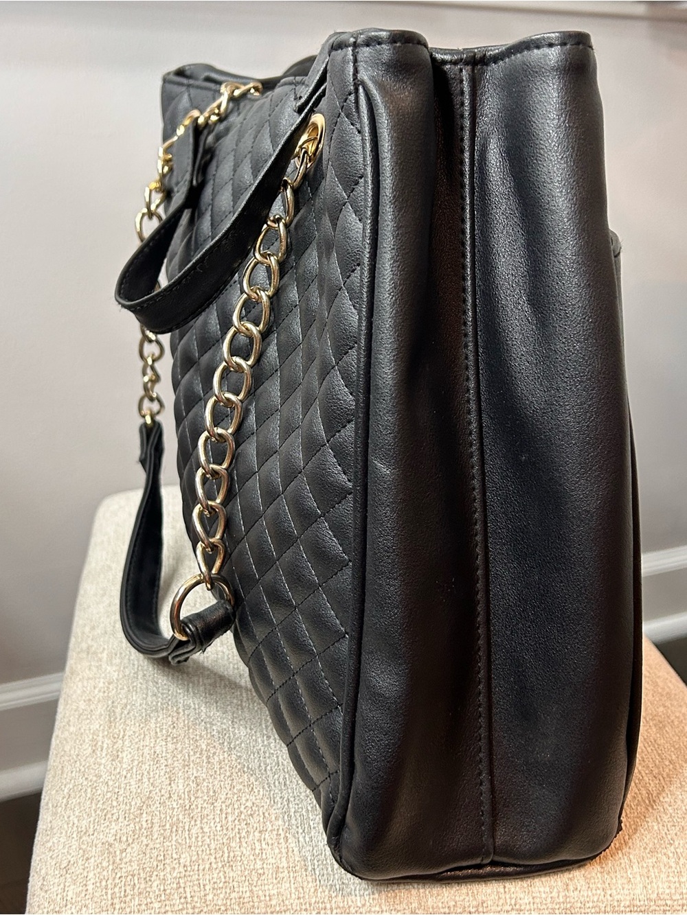 Quilted Black Gold Chain-Handle Tote Bag - Picture 8 of 11